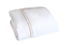 Load image into Gallery viewer, Caramel Square Shades